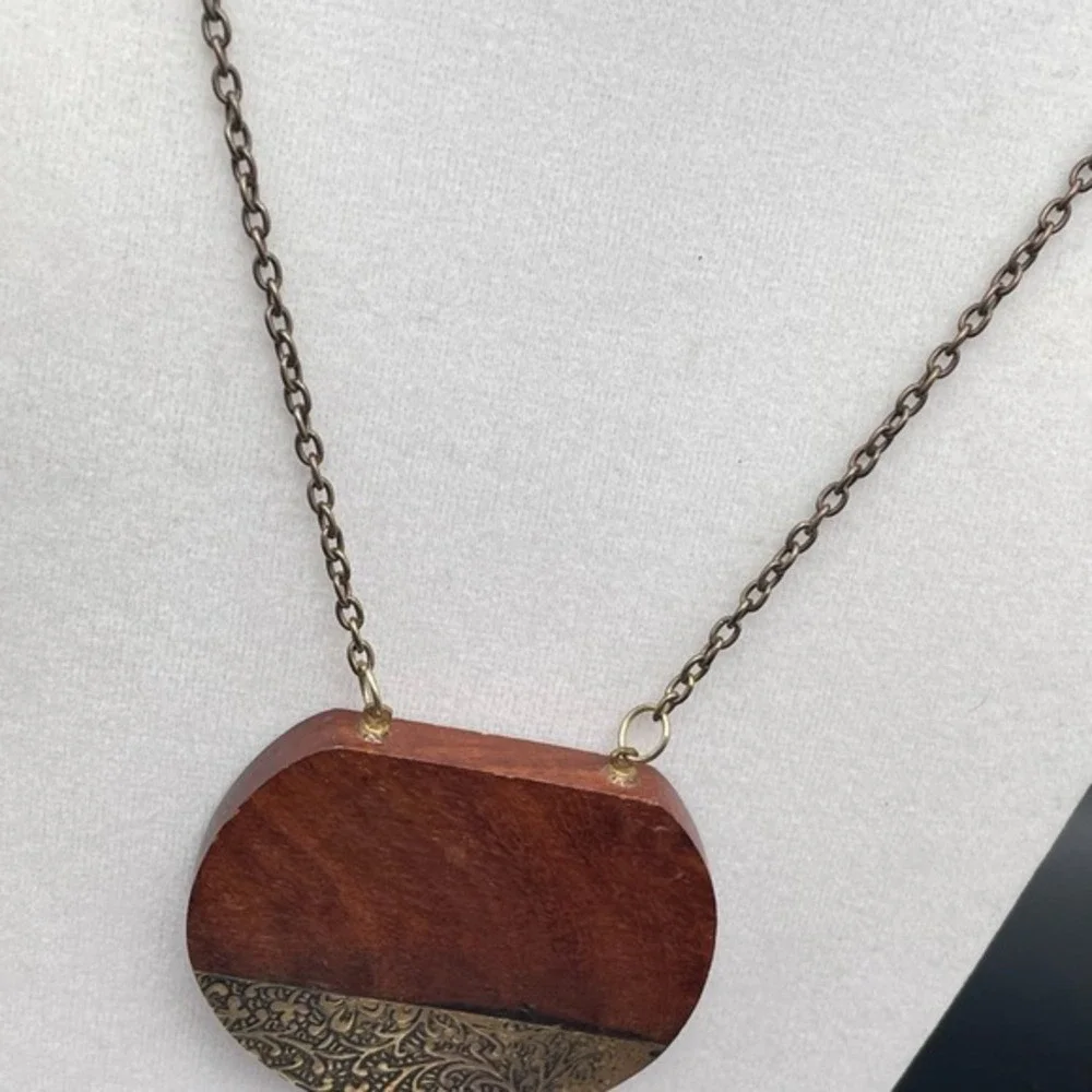 Vintage Brown Wood Round Pendant Necklace Boho Statement‎ Chain